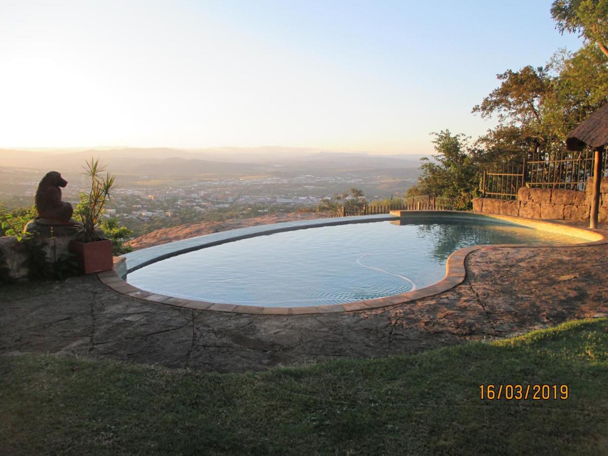 The Tree House Villa Mbombela Exterior photo